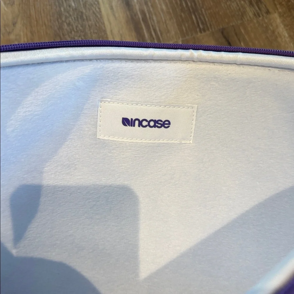 Incase - Laptop Sleeve for Apple® MacBook® Pro in Royal